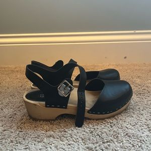 Swedish Hasbeens Low Heel Clogs